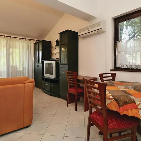 Gorgeous In With Wifi Holiday home